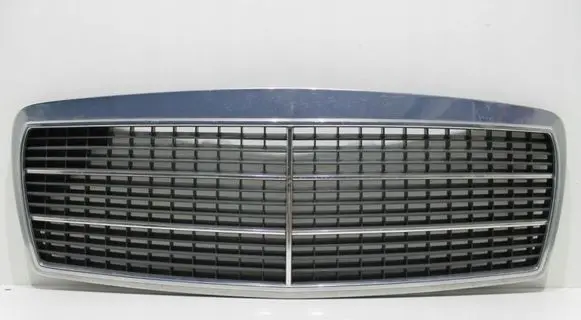 Mercedes-Benz E W210 Front bumper upper radiator grill 0976546757