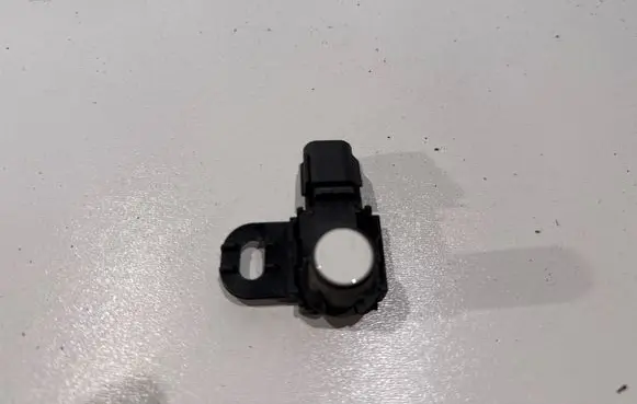 Toyota RAV 4 (XA40) Front parking sensor holder (PDC) 8934812020 1882670130