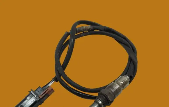 Volkswagen PASSAT B8 Lambda probe sensor 04L906262