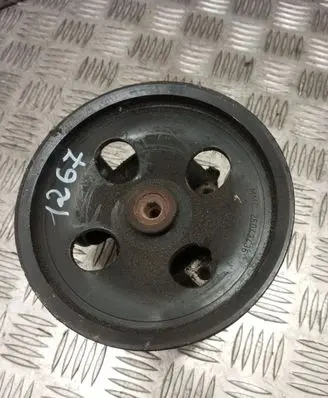Mitsubishi Carisma Power steering pump 26043424MA