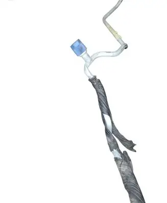 Nissan Primera Air conditioning (A/C) pipe/hose