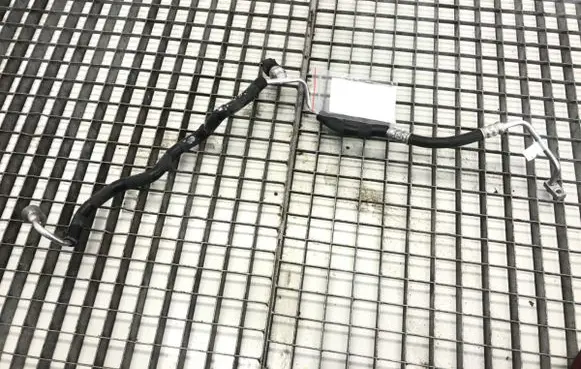 Suzuki SX4 S-Cross Air conditioning (A/C) pipe/hose