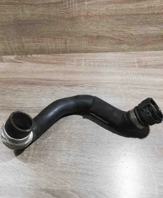 BMW 7 F01 F02 F03 F04 Engine coolant pipe/hose 7581576