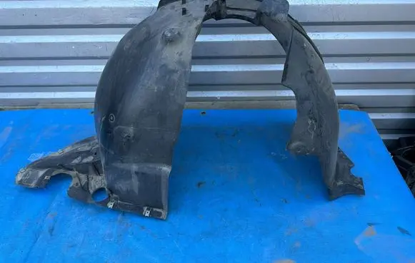Volkswagen Polo VI Front wheel arch liner splash guards 2G0805912C