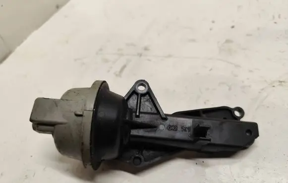 Mazda 5 Vacuum valve 042797