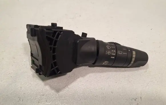 Nissan Almera N16 Wiper control stalk 25260AV770