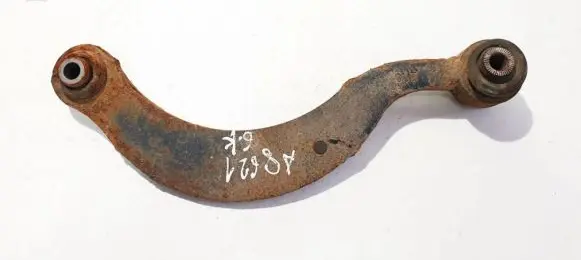 Toyota Avensis T270 Rear upper control arm/wishbone