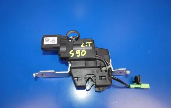 Volvo S90, V90 Seat back rest lock catch 31436463 155016 3084508