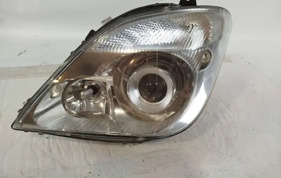 Mercedes-Benz Sprinter W906 Headlight/headlamp A9068200961 ZGS010