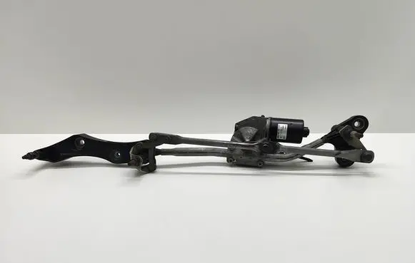 BMW 5 E60 E61 Front wiper linkage and motor 7193995