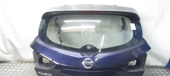 Nissan Pulsar Tailgate/trunk/boot lid