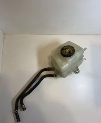 Brake fluid reservoir