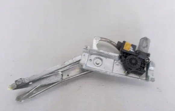 Opel Vectra B Front door window regulator with motor 