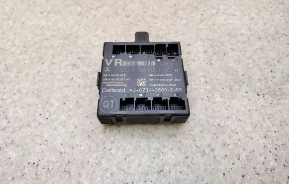 Mercedes-Benz B W246 W242 Door control unit/module A1669006105