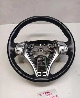 Nissan X-Trail T32 Steering wheel 34221161A 484304EM5B