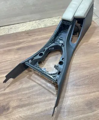 BMW 3 E90 E91 Center console 9170915 58450713 1162370211