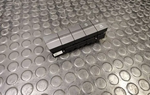 Skoda Octavia Mk3 (5E) A set of switches 5E2927132M 5e2927238B