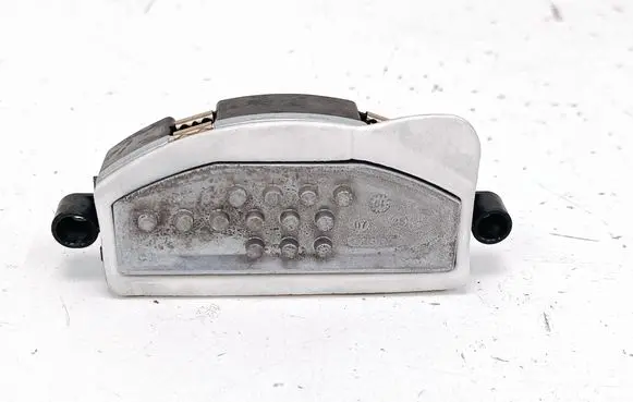 Dodge Challenger Heater blower motor/fan resistor CV378002 5HL01126607