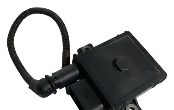 BMW 5 E60 E61 Glow plug pre-heat relay 0522140701 7789230 7789231