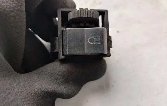 Volkswagen Transporter - Caravelle T3 Light switch 251941531B
