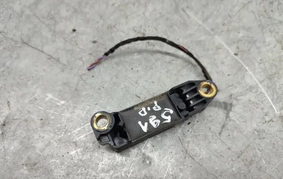 Audi A3 S3 8L Airbag deployment crash/impact sensor
