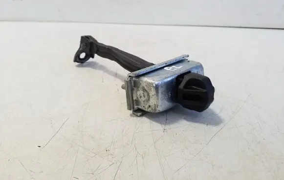 Opel Ampera Front door check strap stopper B182AV