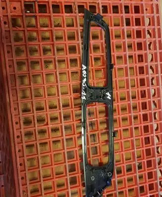 Volvo S60 Front door window switch trim 9123969