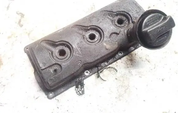Audi A6 S6 C6 4F Rocker cam cover 059103486f2