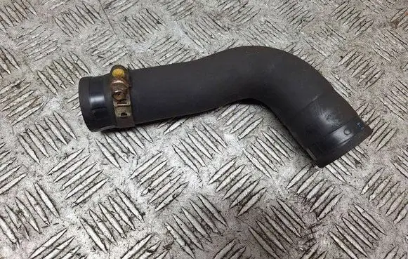 Toyota Avensis T270 Fuel tank filler neck pipe 7721302220
