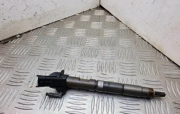 Toyota Auris E180 Fuel injector 0445116054 236700W020