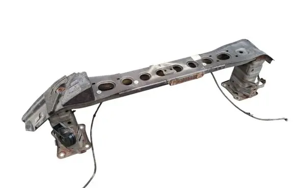 Ford Focus Front bumper cross member BM5117A780