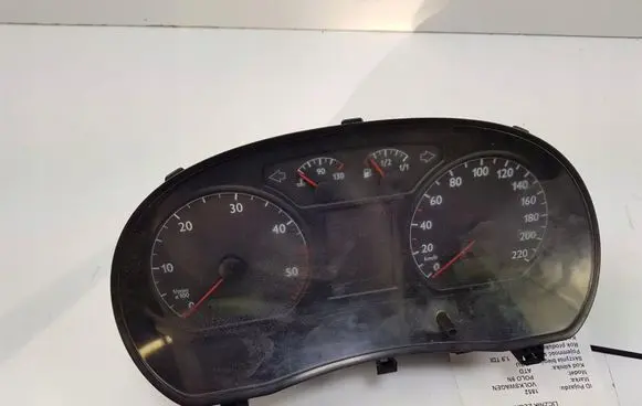 Volkswagen Polo Speedometer (instrument cluster) 6Q0920820E