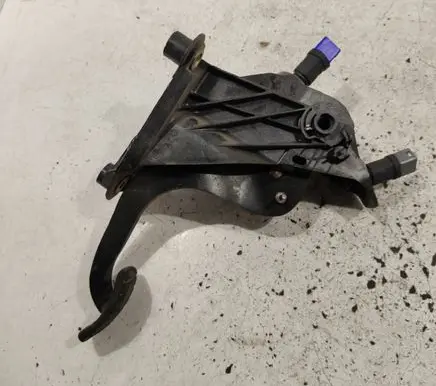Clutch pedal