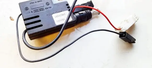 Alfa Romeo 156 Antenna control unit 60621187 083103