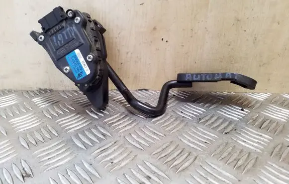 Ford Galaxy Accelerator throttle pedal 7M4723507D YM219F836HB