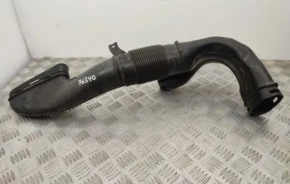 Mercedes-Benz GLK (X204) Air intake duct part A6510901242