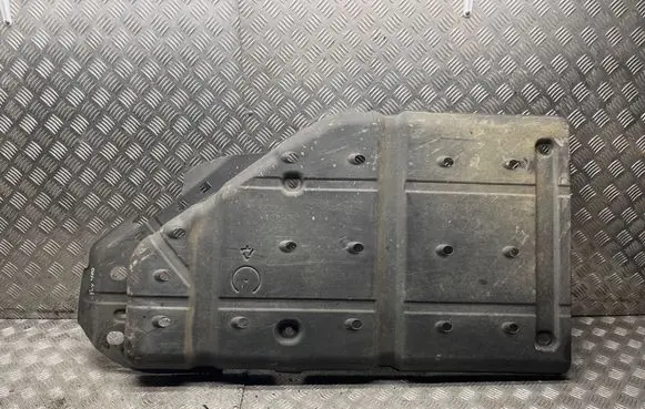 Lexus RX 330 - 350 - 400H Fuel tank bottom protection 7760648080