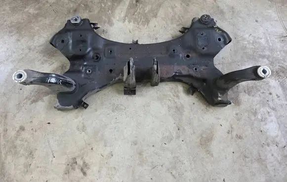 Hyundai Ioniq Front subframe 62401G7100 8541A0152