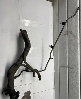 Volkswagen Jetta V Engine coolant pipe/hose 07K1211330