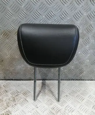 Ford Focus Rear seat headrest 