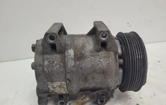 Volvo V70 Air conditioning (A/C) compressor (pump)