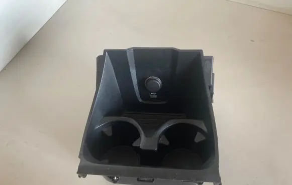 BMW X1 F48 F49 Cup holder 5116 9490004 187013