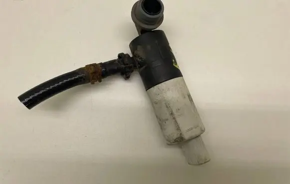 Land Rover Range Rover Sport L320 Headlight washer pump 