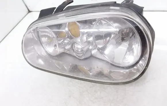 Volkswagen Golf IV Headlight/headlamp 1J1941015B