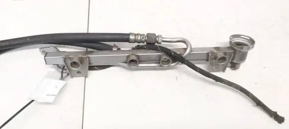 Audi A4 S4 B5 8D Fuel main line pipe 050133681A 0280160575
