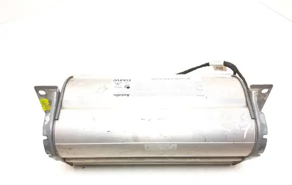 BMW 5 E60 E61 Passenger airbag 39703970809L 04B223UA0674Z