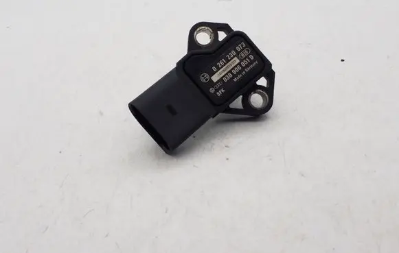 Audi A4 S4 B6 8E 8H Mass air flow meter 038906051D 0261230073