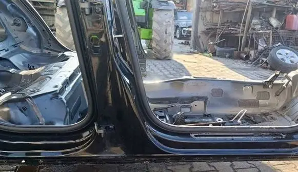 Audi Q2 - Sill 