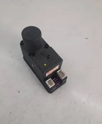 Audi A4 S4 B5 8D Vacuum pump 4A0862257J