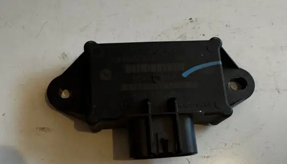 Jeep Grand Cherokee WL Fuel injection pump control unit/module 68434538AA
